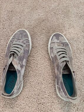 Blowfish Women's Slip-On Sneakers in Taupe Gray Camo